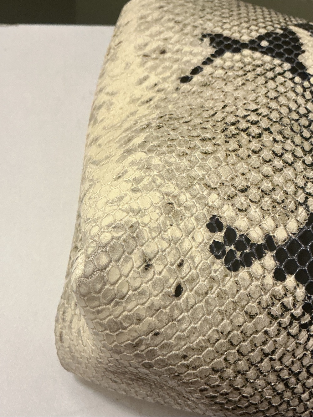 KHAITE Lina Medium Crossbody Bag Natural Python Embossed Leather Cream Black COA - Picture 8 of 16